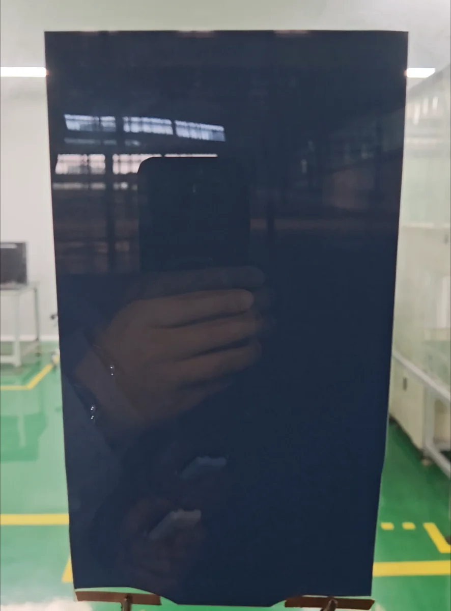 公司介绍中的 DLC 调光膜样品